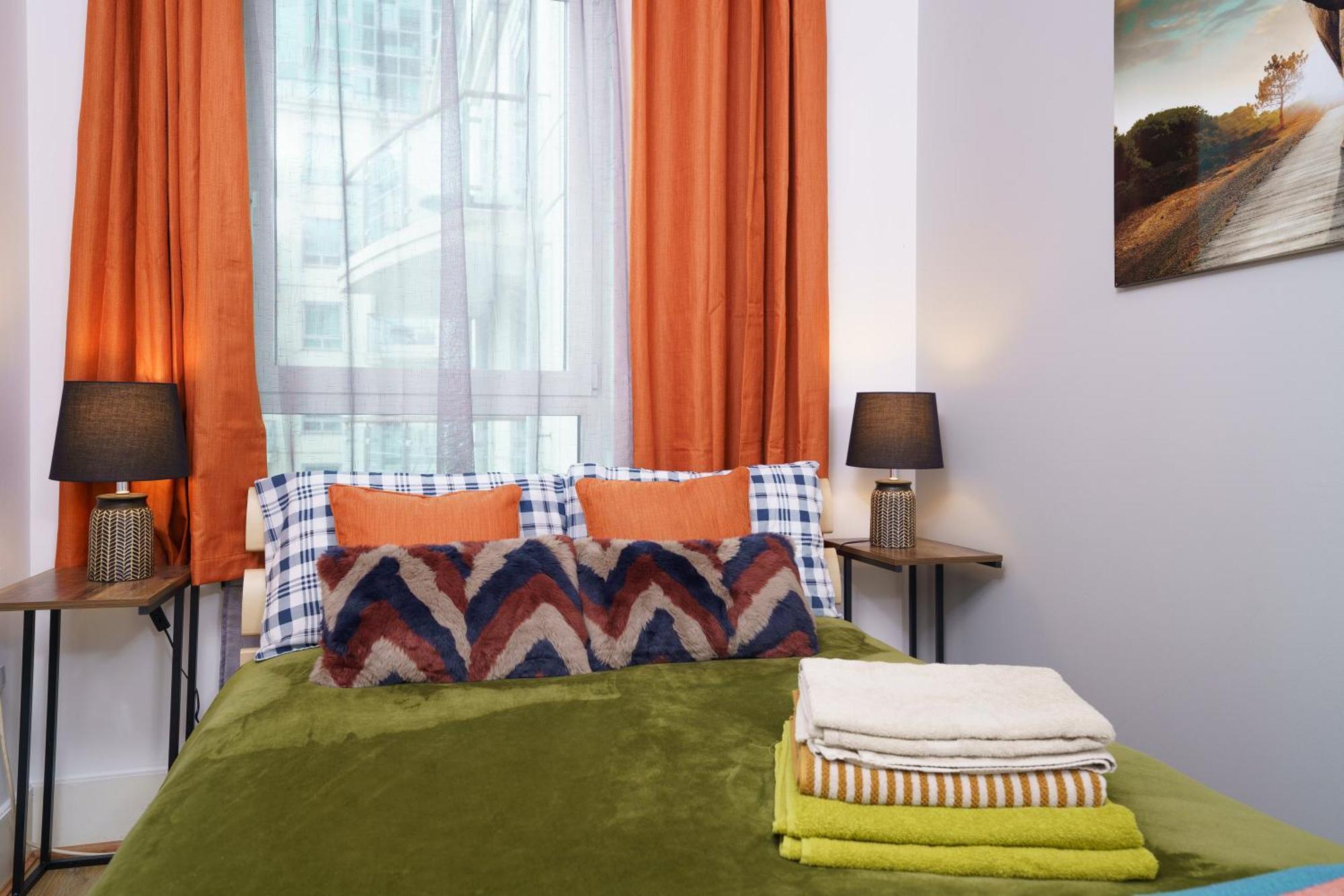Apartament St George Wharf Londyn Zewnętrze zdjęcie