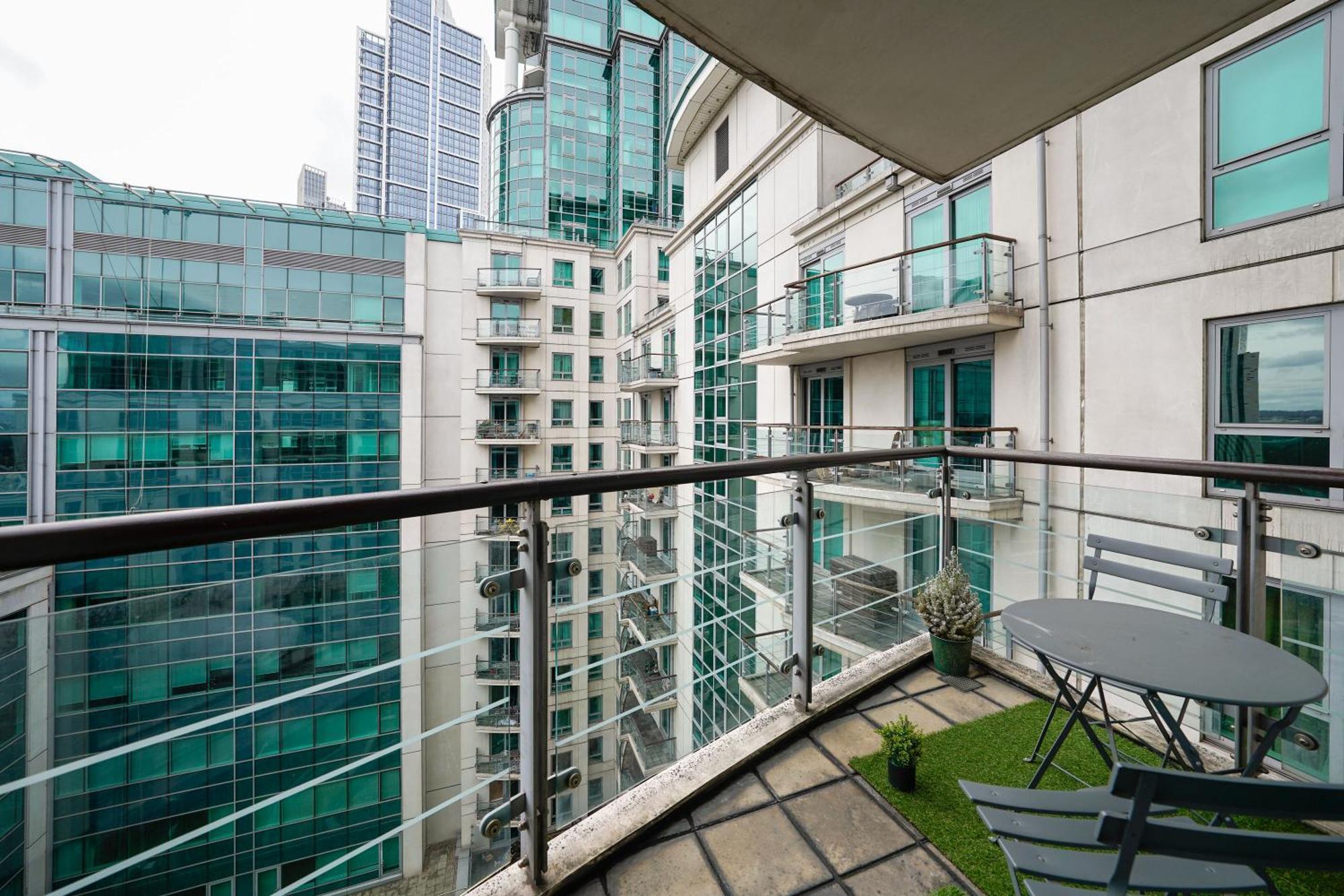 Apartament St George Wharf Londyn Zewnętrze zdjęcie